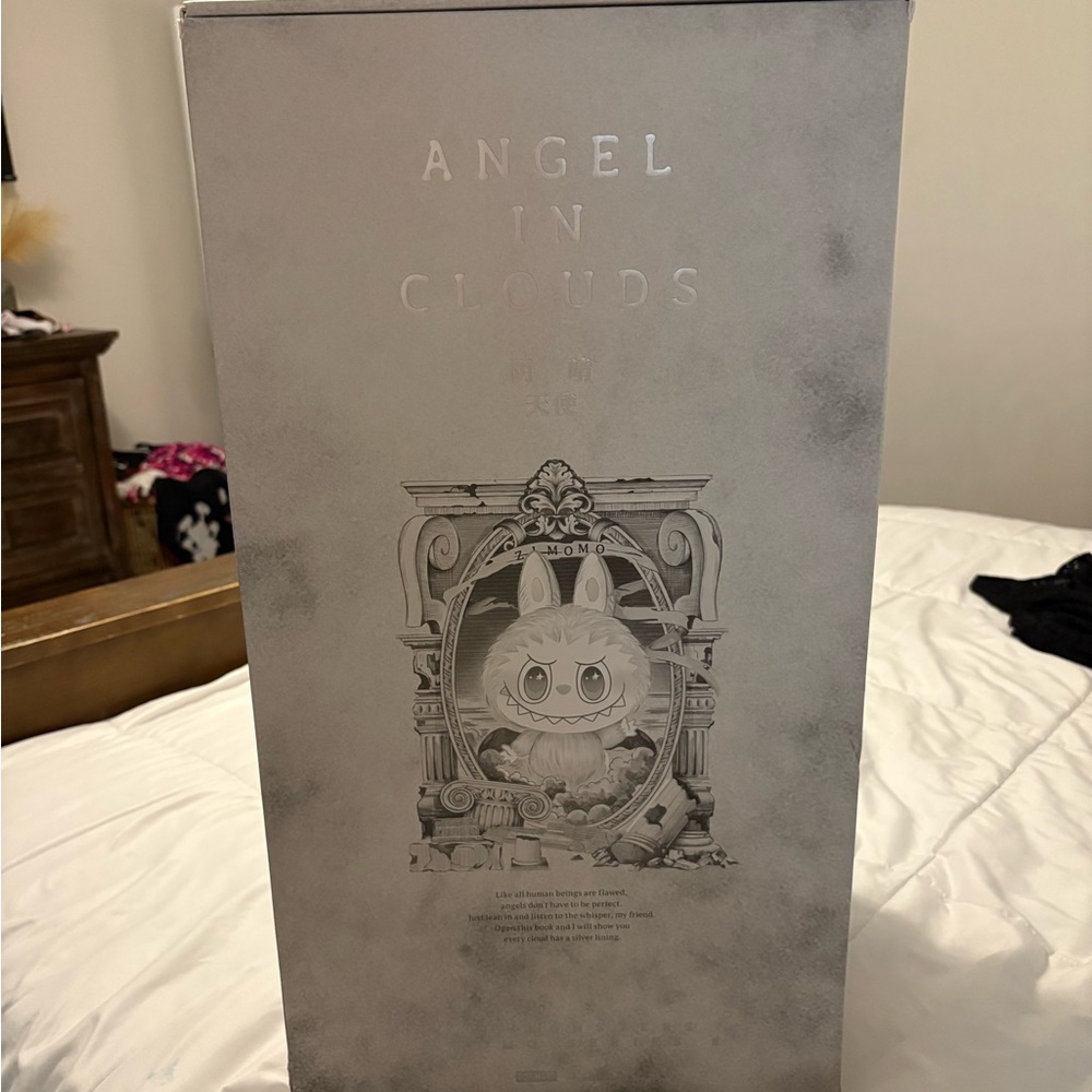 Angel in Clouds Zimomo